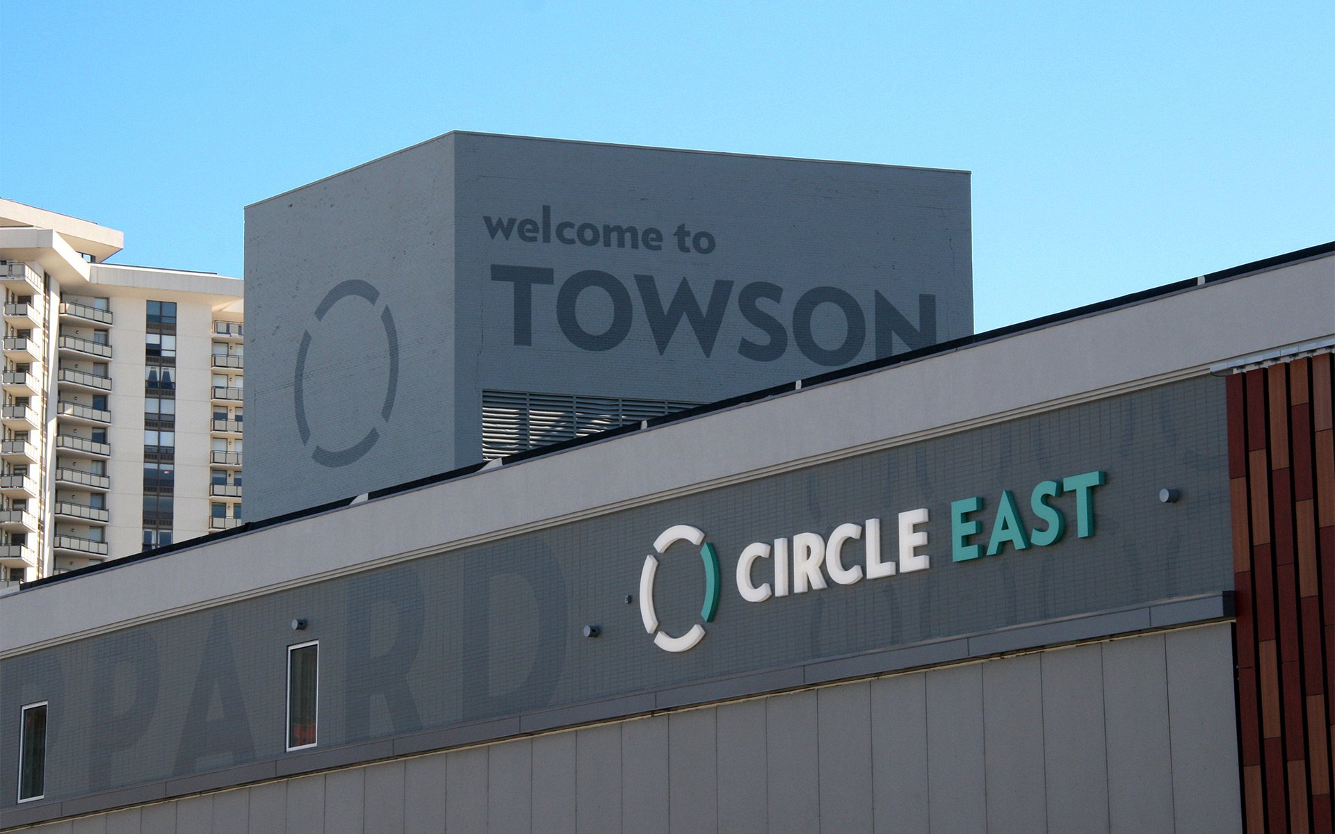 Circle_East_08